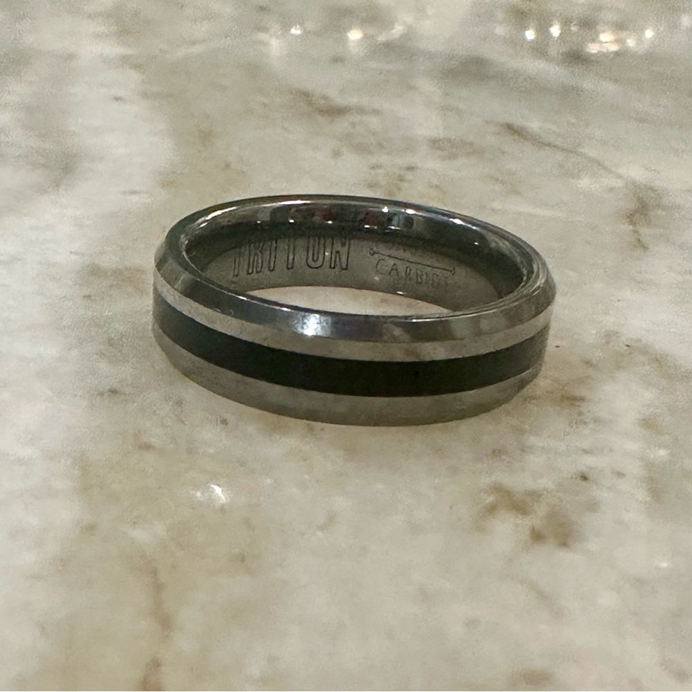 TRITON Tungsten Carbide Wedding Ring - Black Center and Grey Bevel Edge